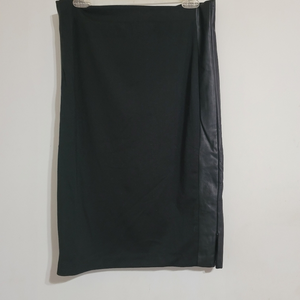 Pamela McCoy Black Skirt with‎ Vegan Leather Panels Size Medium Sexy Witch